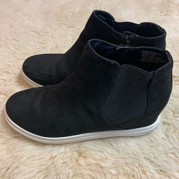 Madden Girl Black Suede Sneakers size 8 - Picture 6 of 9